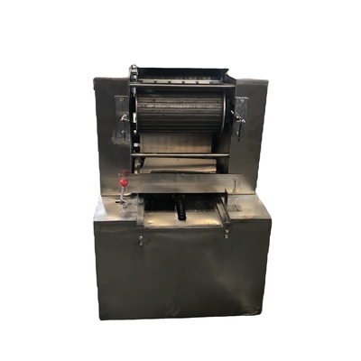自動 ビタミン キャンディ 生産 ゴム製 マシン 20~50kg 容量 CE 承認